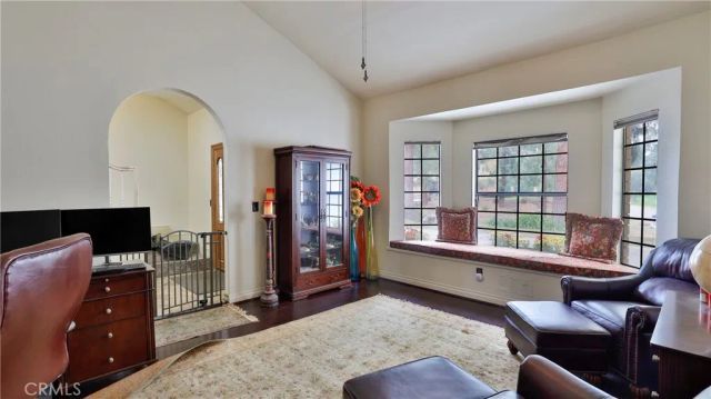 12698 La Solana Drive, Redlands, CA 92373