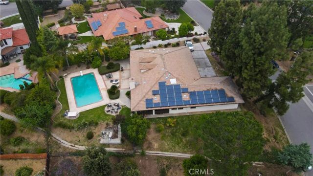 12698 La Solana Drive, Redlands, CA 92373