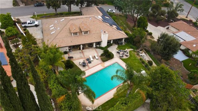 12698 La Solana Drive, Redlands, CA 92373