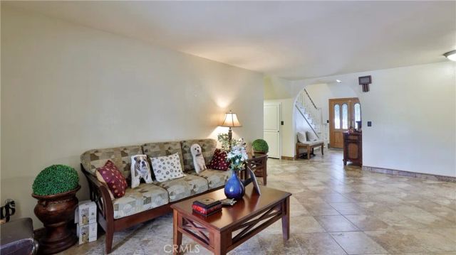 12698 La Solana Drive, Redlands, CA 92373