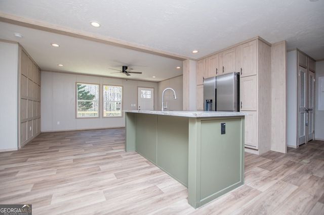 4221 N Hwy 100, Waco, GA 30182