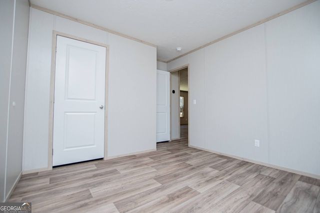 4221 N Hwy 100, Waco, GA 30182