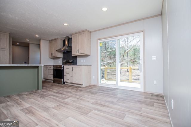 4221 N Hwy 100, Waco, GA 30182