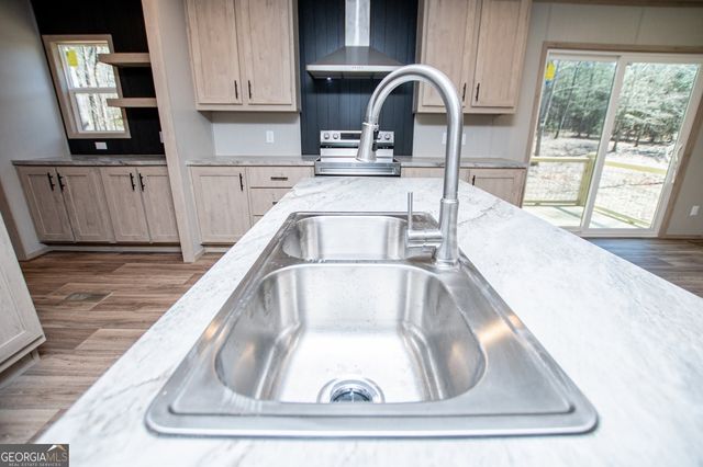 4221 N Hwy 100, Waco, GA 30182