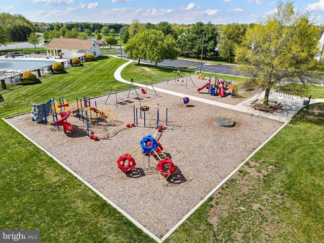 8 BOHEMIA, Bear, DE 19701