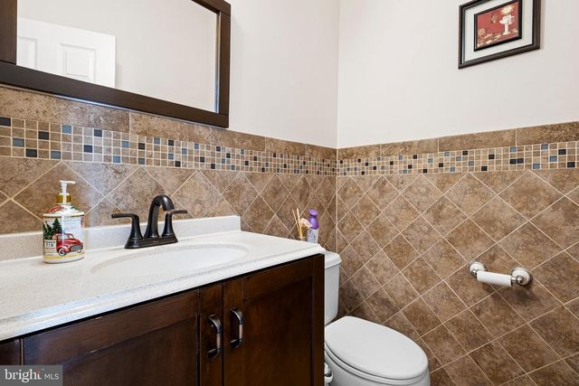 8 BOHEMIA, Bear, DE 19701