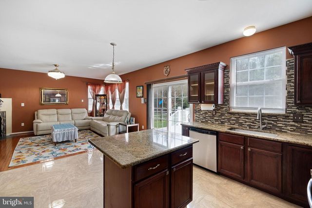 8 BOHEMIA, Bear, DE 19701