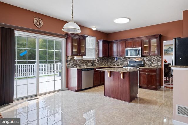 8 BOHEMIA, Bear, DE 19701