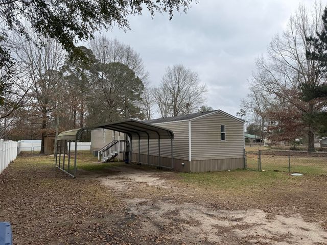 315 Thaxton Landing, Anacoco, LA 71403