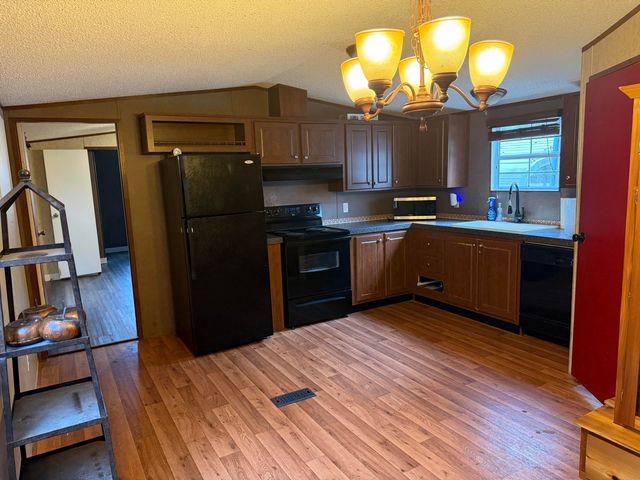 315 Thaxton Landing, Anacoco, LA 71403