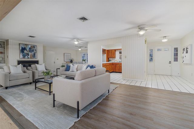 4327 CHAMBERS STREET, Lake Wales, FL 33898