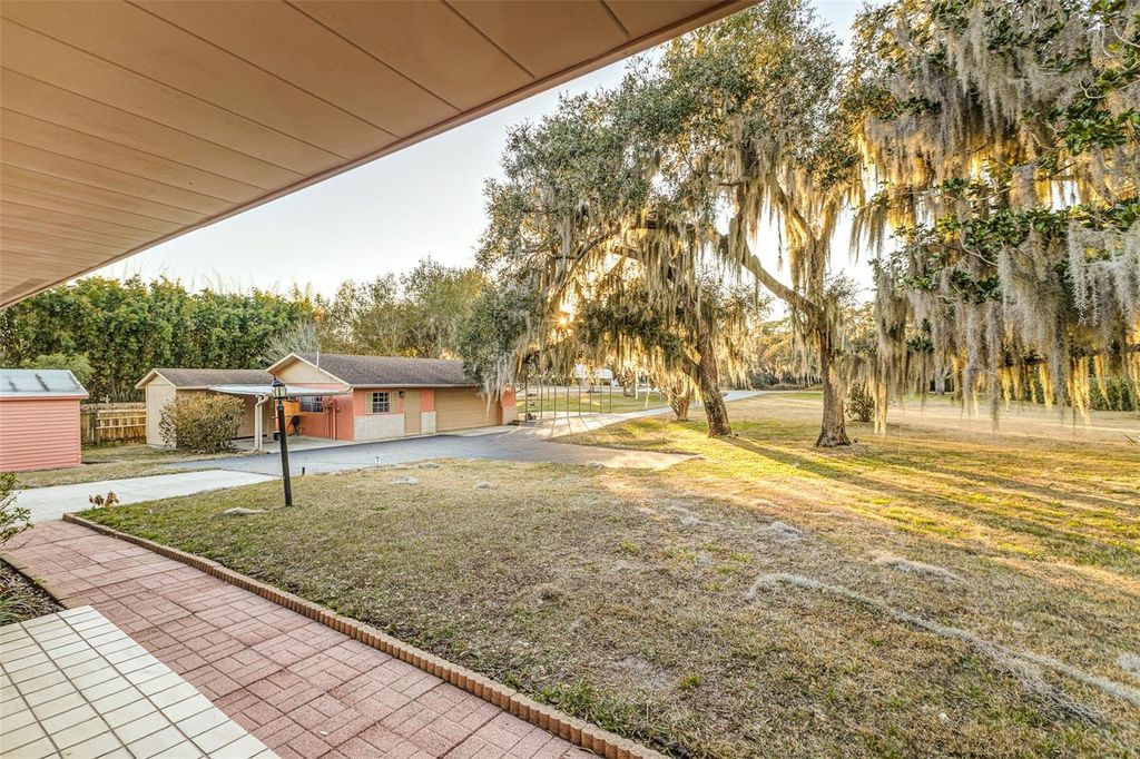 Image 28 of property listing at 4327 CHAMBERS STREET, Lake Wales, FL 33898