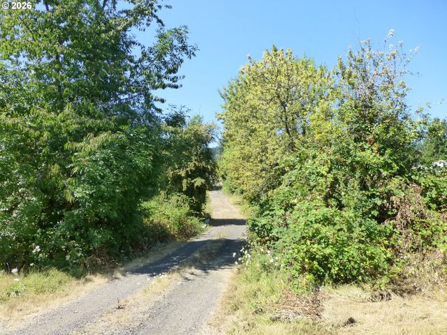 11062 Se 172ND Ave, Happy Valley, OR 97086