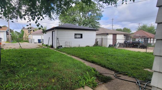 4343 N 17th STREET, Milwaukee, WI 53209