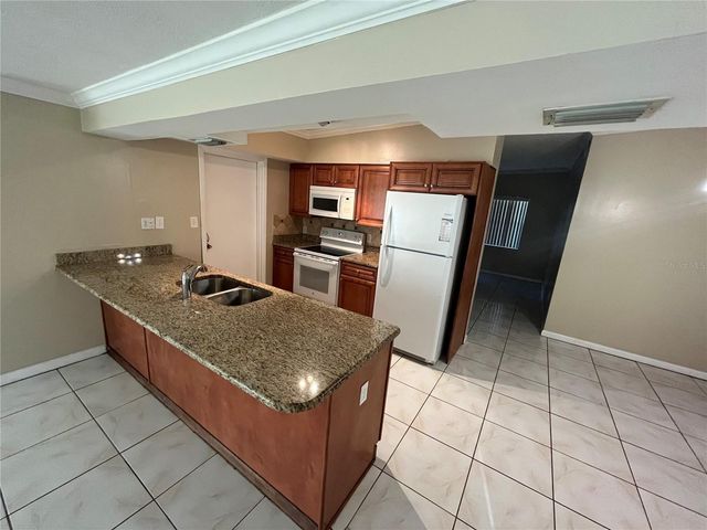 3408 LEEMOORE PLACE, Orlando, FL 32818