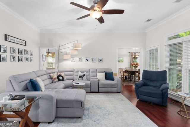 4111 Huntcliff Drive, Woodstock, GA 30189