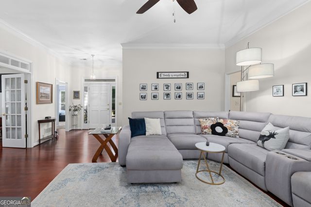 4111 Huntcliff Drive, Woodstock, GA 30189