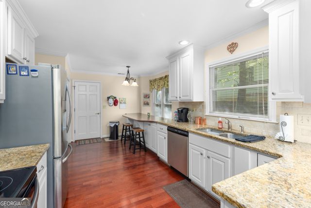 4111 Huntcliff Drive, Woodstock, GA 30189