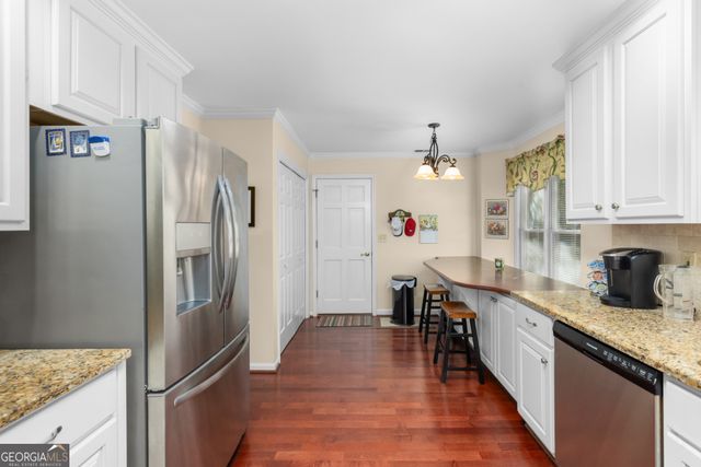 4111 Huntcliff Drive, Woodstock, GA 30189