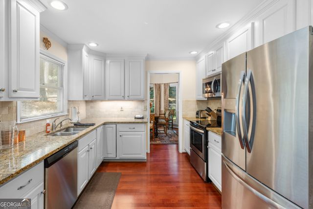 4111 Huntcliff Drive, Woodstock, GA 30189