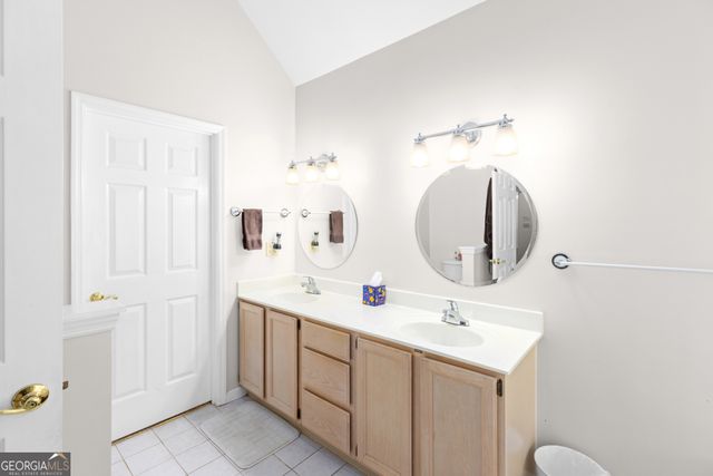 4111 Huntcliff Drive, Woodstock, GA 30189