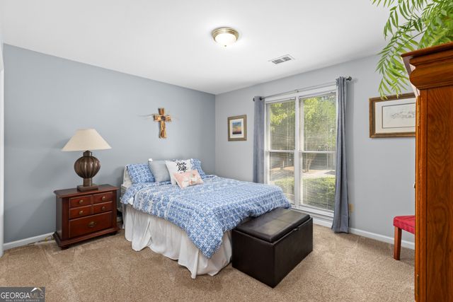4111 Huntcliff Drive, Woodstock, GA 30189
