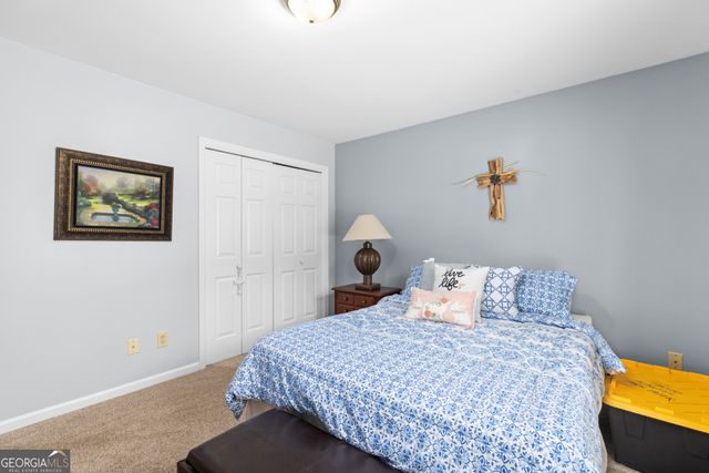 4111 Huntcliff Drive, Woodstock, GA 30189