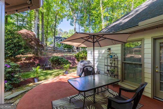 4111 Huntcliff Drive, Woodstock, GA 30189