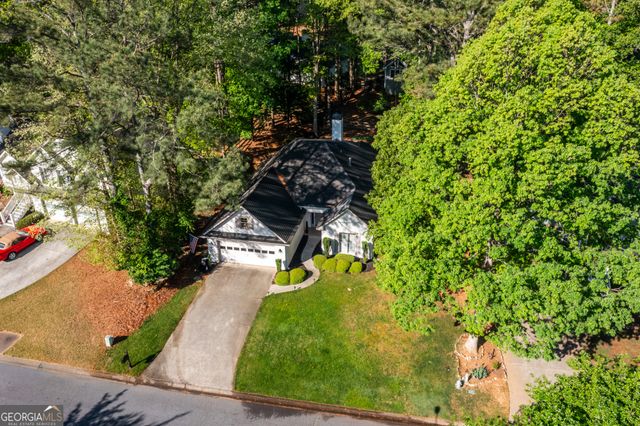 4111 Huntcliff Drive, Woodstock, GA 30189