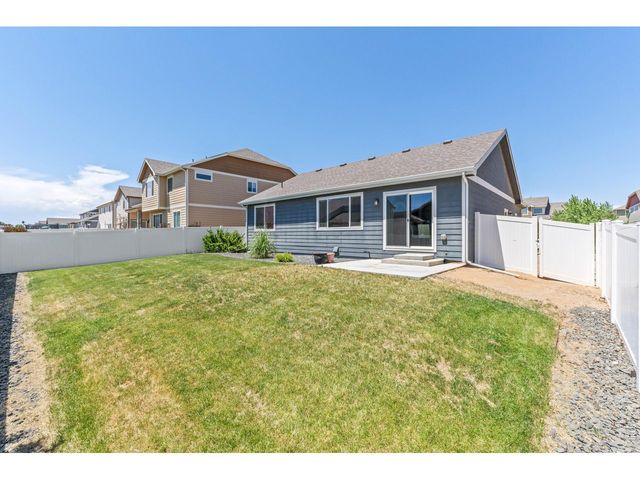 843 Sunlight Peak Dr, Severance, CO 80550