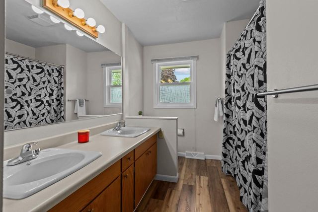 1066 REED STREET, Neenah, WI 54956