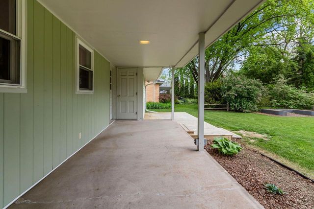 1066 REED STREET, Neenah, WI 54956