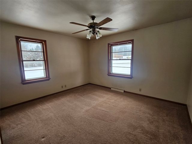 2559 ZIMMERLY Road, Erie, PA 16506