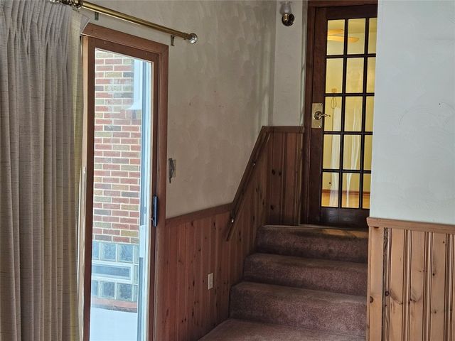 2559 ZIMMERLY Road, Erie, PA 16506