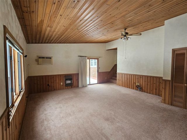 2559 ZIMMERLY Road, Erie, PA 16506