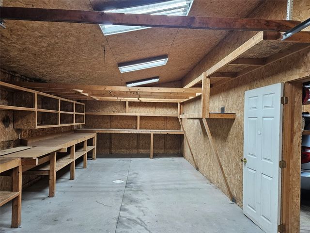 2559 ZIMMERLY Road, Erie, PA 16506