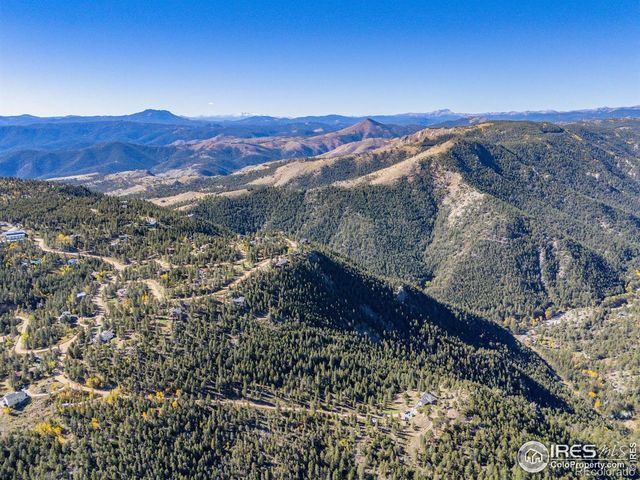 323 Roxbury Drive, Boulder, CO 80302