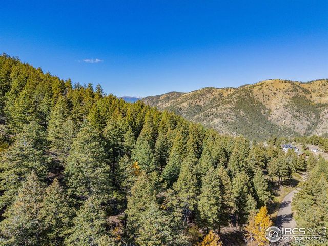 323 Roxbury Drive, Boulder, CO 80302