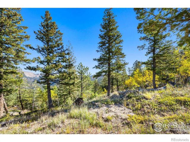 323 Roxbury Drive, Boulder, CO 80302