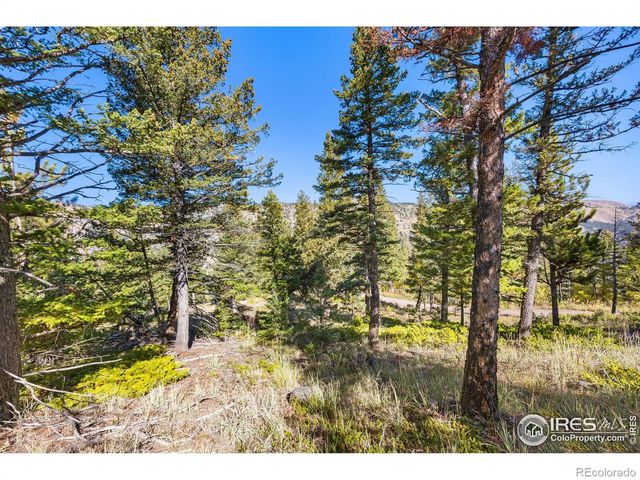 323 Roxbury Drive, Boulder, CO 80302