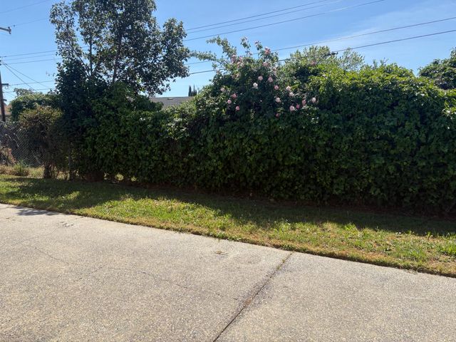 4004 Heather Hill, North Highlands, CA 95660