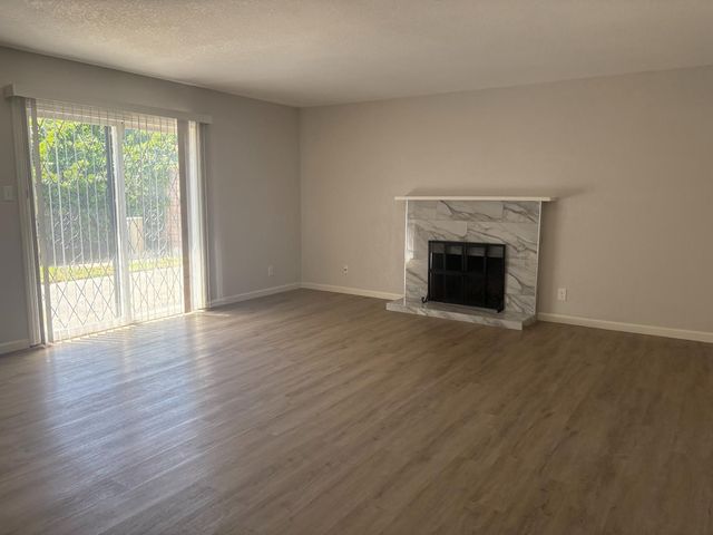 4004 Heather Hill, North Highlands, CA 95660