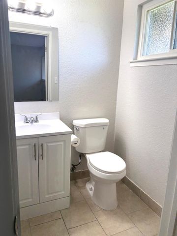 4004 Heather Hill, North Highlands, CA 95660