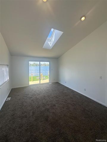 1749 Tannock Drive, Holly, MI 48442