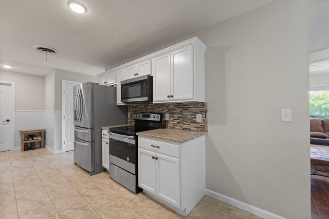 1708 County Road 703a, Alvarado, TX 76009