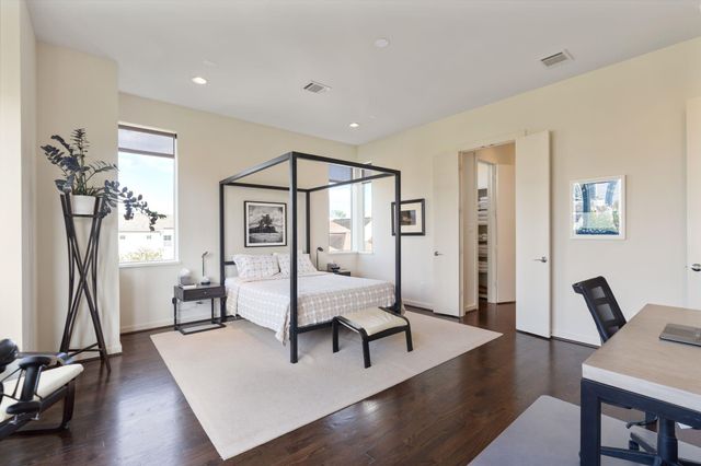 2001 Vermont Street, Houston, TX 77019