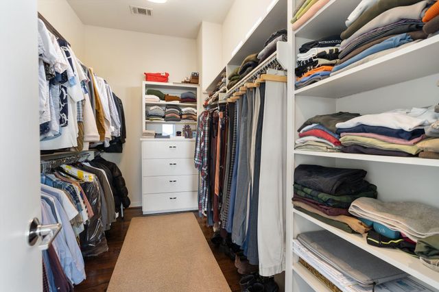 2001 Vermont Street, Houston, TX 77019