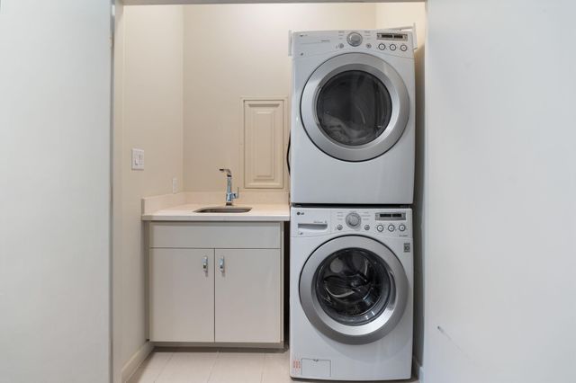 2001 Vermont Street, Houston, TX 77019