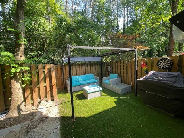 4416 Chowning Way, Atlanta, GA 30338