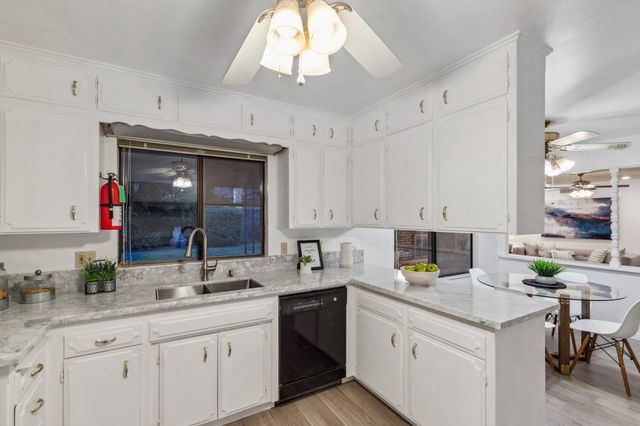 3094 W Escalon Avenue, Fresno, CA 93711